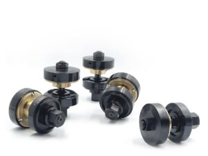 PORTABLE TRI-ROLLER SWAGING TOOLS FOR BEARINGS